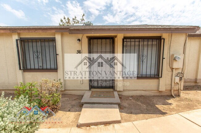 3120 N 67th Ln Phoenix, AZ 85033 photo 3