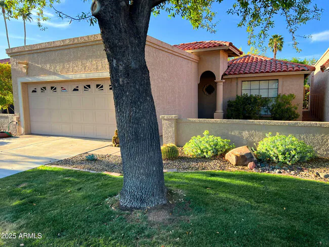 7884 E Horseshoe Ln Scottsdale, AZ 85250 photo 3
