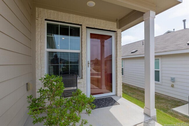 5630 Willow Breeze San Antonio, TX 78218 photo 4