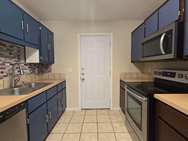 4207 Thunder Creek Dr Killeen, TX 76549 photo 5