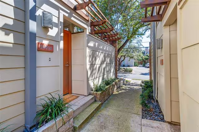3949 Buena Vista St Dallas, TX 75204 photo 3