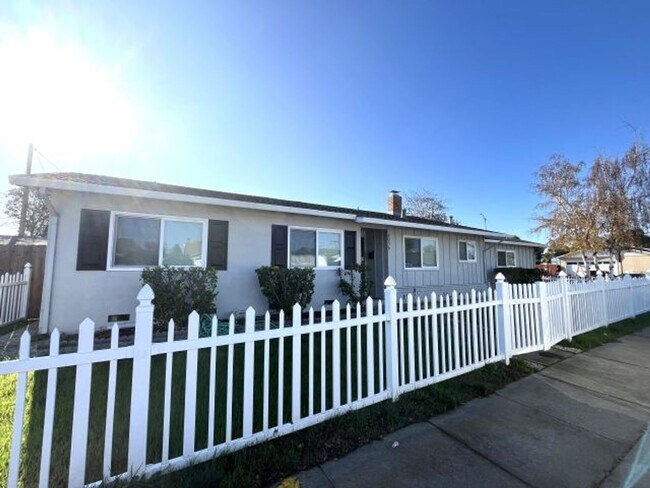 4936 Omar Street, Fremont, CA 94538 photo 2
