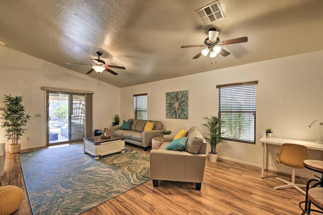 1021 S 167th Ln Goodyear, AZ 85338 photo 2