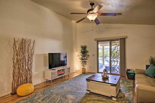 1021 S 167th Ln Goodyear, AZ 85338 photo 3
