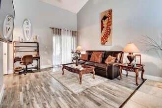 9550 N 94th Pl Scottsdale, AZ 85258 photo 5