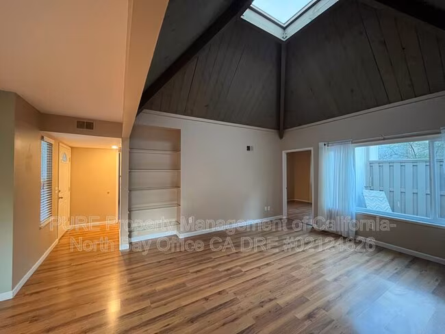 1951 Knolls Dr Santa Rosa, CA 95405 photo 3