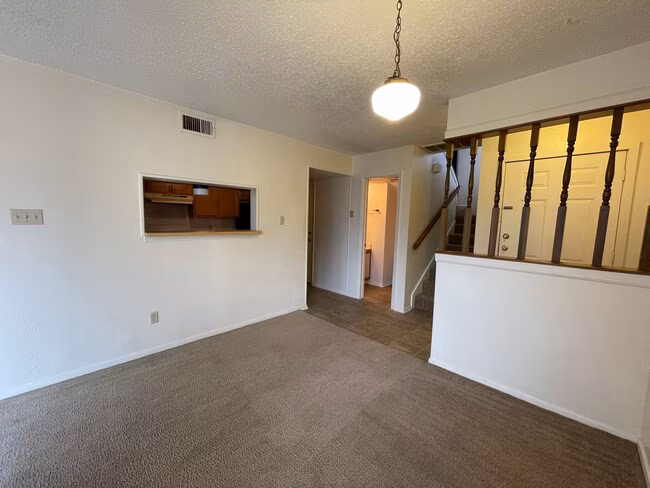 1218 Royal Crest Dr Killeen, TX 76549 photo 3