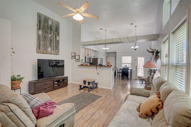 8801 Stewart Street, Aubrey, TX 76227 photo 5