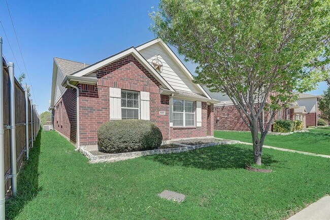 8801 Stewart Street, Aubrey, TX 76227 photo 2