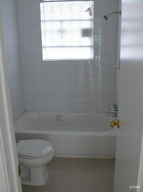 2410 Southmore Blvd Houston, TX 77004 photo 5