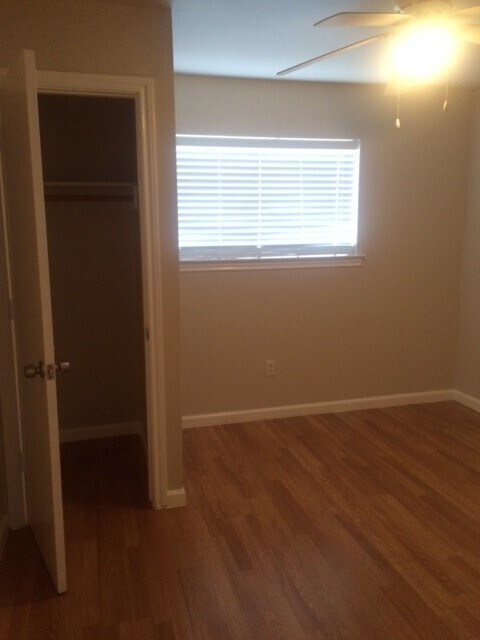 2410 Southmore Blvd Houston, TX 77004 photo 3