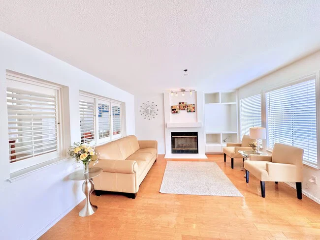 4536 Mackinaw St Union City, CA 94587 photo 5