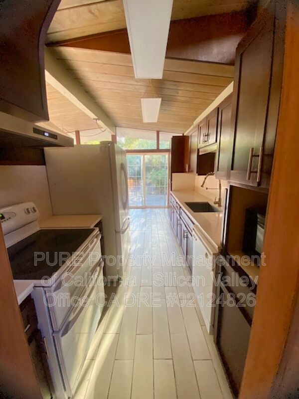 4134 Wilkie Way, Palo Alto, CA 94306 photo 4