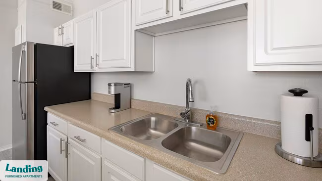 1601 W Arbrook Blvd Arlington, TX 76015 photo 4