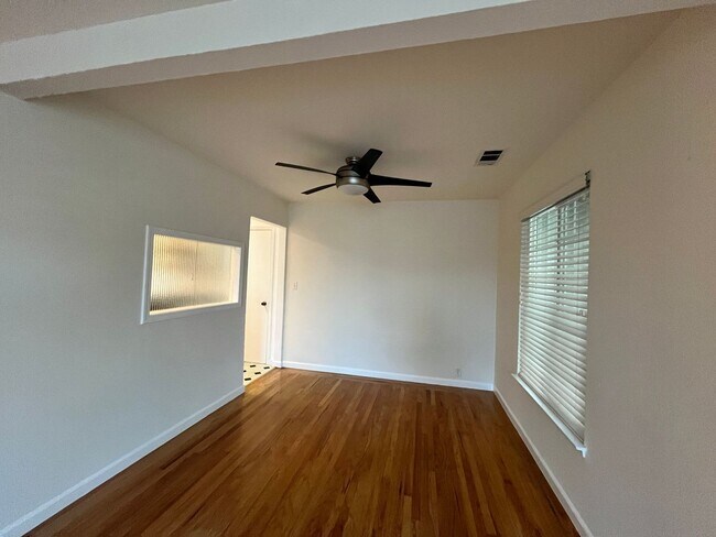 703 Gridley Street, San Jose, CA 95127 photo 5