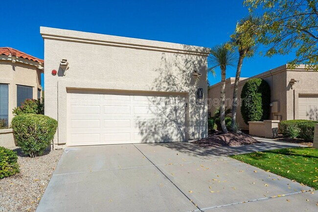 10640 E Vogel Ave Scottsdale, AZ 85258 photo 3