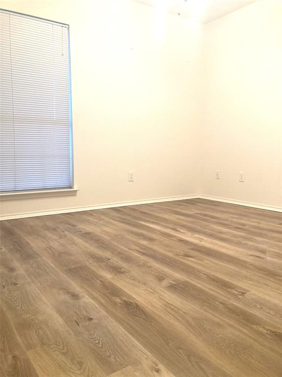 1017 Stanford Lane, Lewisville, TX 75067 photo 5