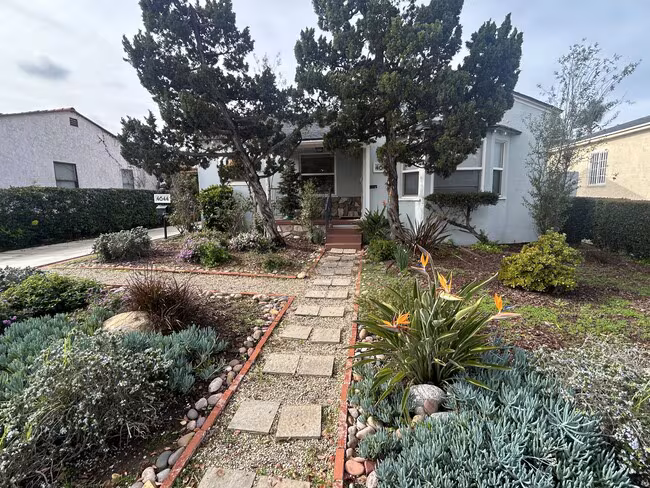 4646 51st St San Diego, CA 92115 photo 3