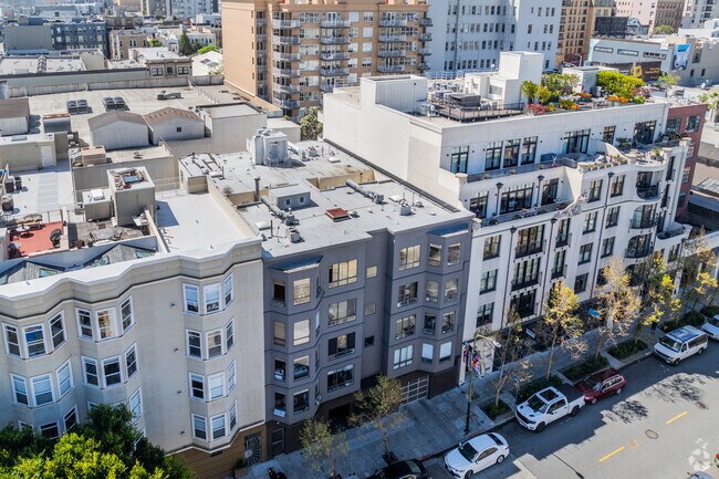 1625 Pacific Avenue, San Francisco, CA 94109 photo 4