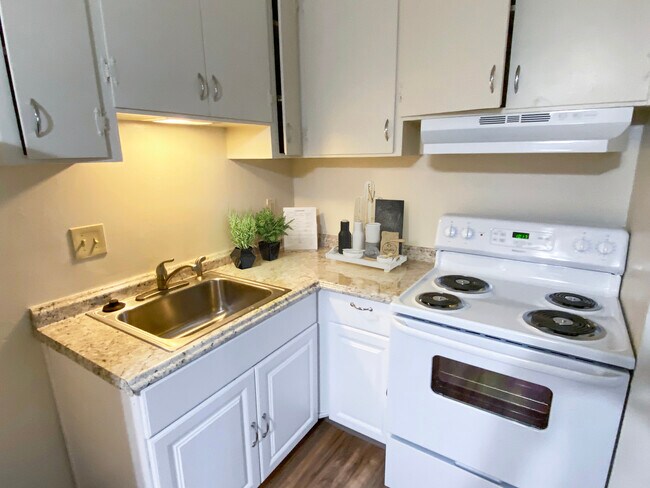 Britton Park Apartments photo 3