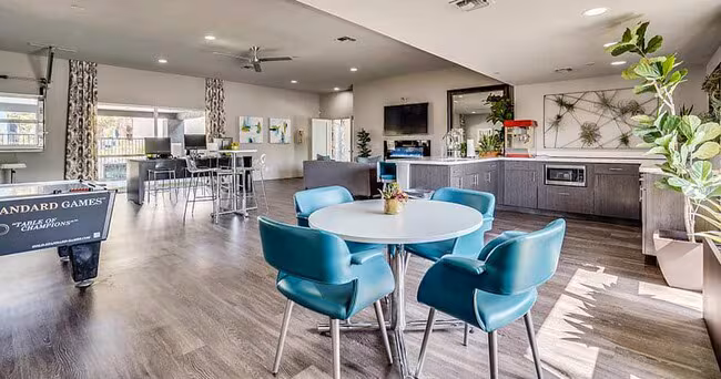 Cielo Apartments photo 3