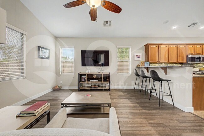 3644 S Danielson Way Chandler, AZ 85286 photo 4