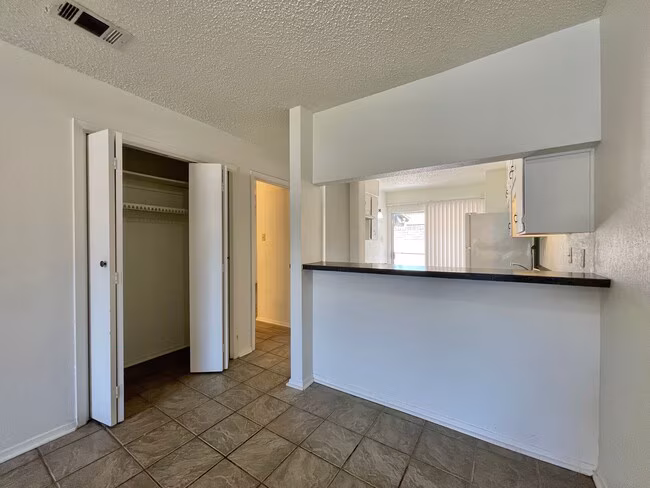 2216 Silverway Dr Killeen, TX 76549 photo 4