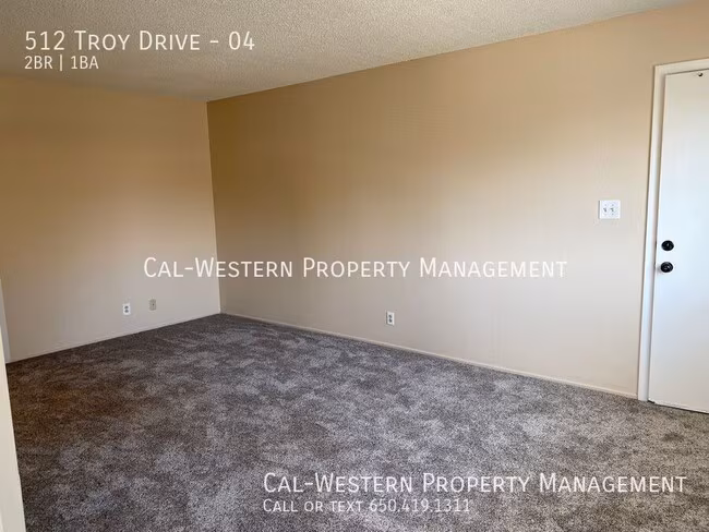 512 Troy Dr San Jose, CA 95117 photo 2