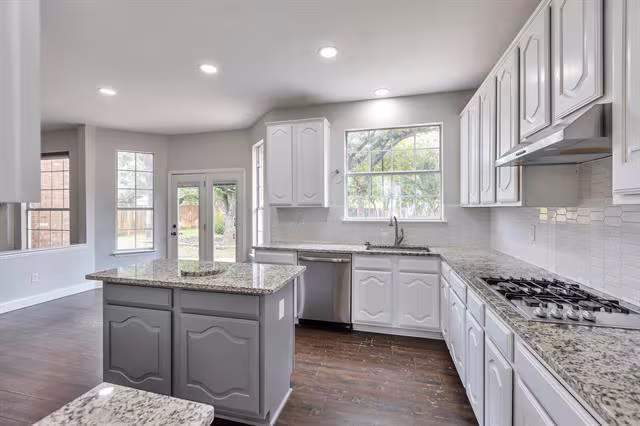 3825 Misty Glen Ct Bedford, TX 76021 photo 5