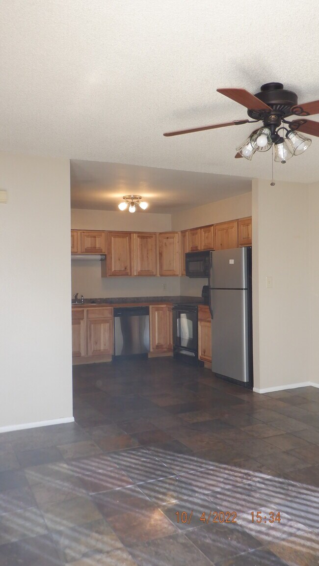 2151 N Meridian Rd Apache Junction, AZ 85120 photo 4
