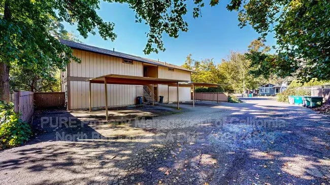 949 Camino Coronado Rohnert Park, CA 94928 photo 2