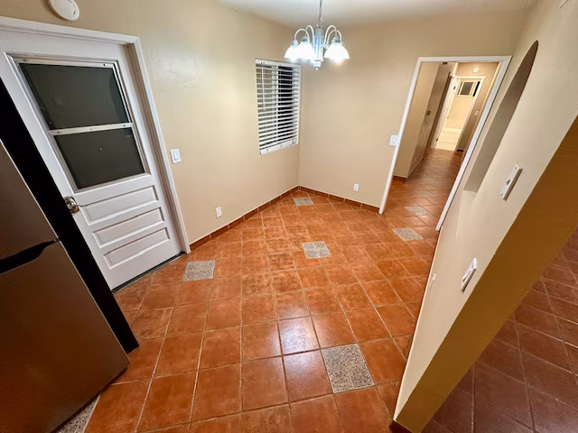381 E Emerson St Chula Vista, CA 91911 photo 3