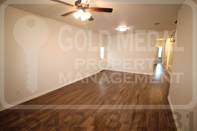 5105 Red Rose Xing Killeen, TX 76541 photo 4