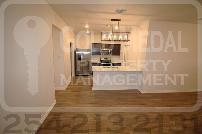 5105 Red Rose Xing Killeen, TX 76541 photo 5