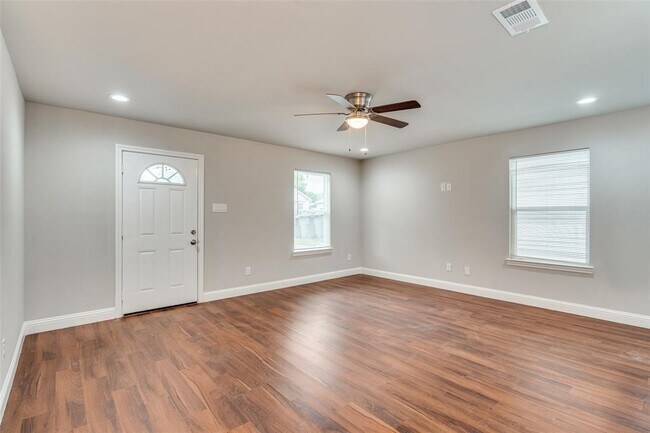 1111 F Avenue, Plano, TX 75074 photo 4