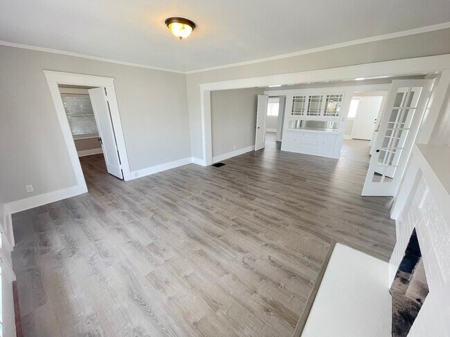 Newly Remodeled North Park Craftsman photo 3