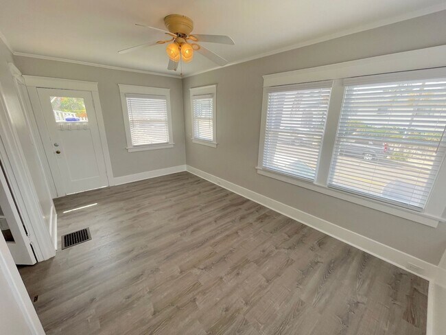 Newly Remodeled North Park Craftsman photo 5