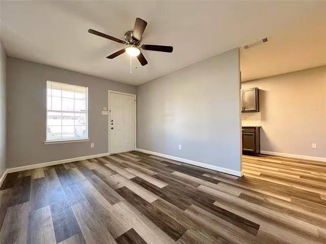 1008 South Retta Street, Fort Worth, TX 76111 photo 4