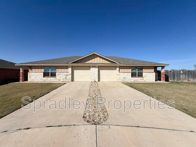 1528 Vani Ct Belton, TX 76513 photo 2