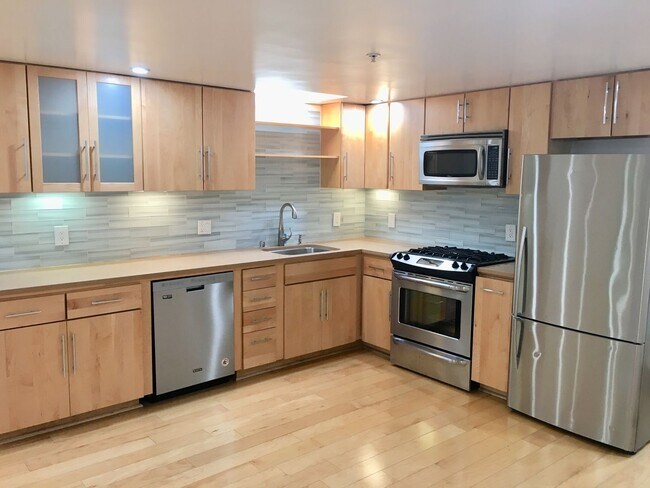 3657 Clay Street, San Francisco, CA 94118 photo 4