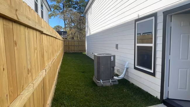 6011 Wedgefield Street, Houston, TX 77028 photo 4