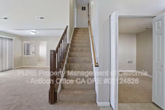 2287 Oak Hills Drive, Pittsburg, CA 94565 photo 4