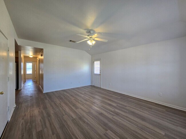 1618 Yuma Trail Harker Heights, TX 76548 photo 3