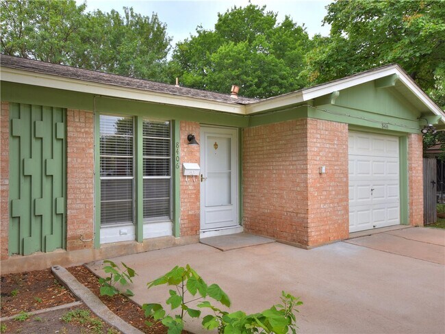 8406 Whittman Cove Austin, TX 78757 photo 2