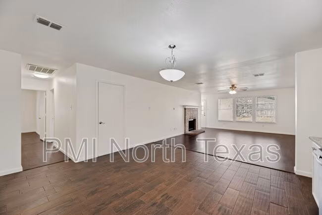 1580 Chivalry Ln Little Elm, TX 75068 photo 5