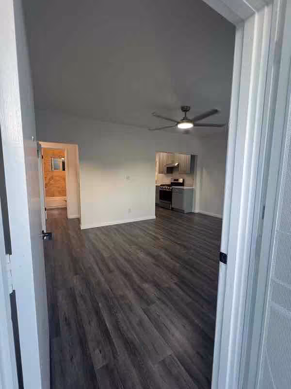 7097 Central Avenue, Lemon Grove, CA 91945 photo 2