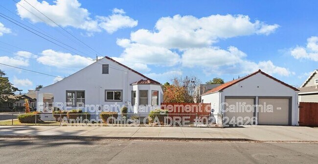 300 W 9th Street photo 3