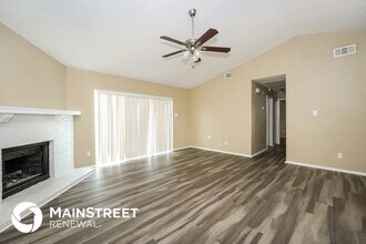 7305 Shadow Bend Dr photo 5