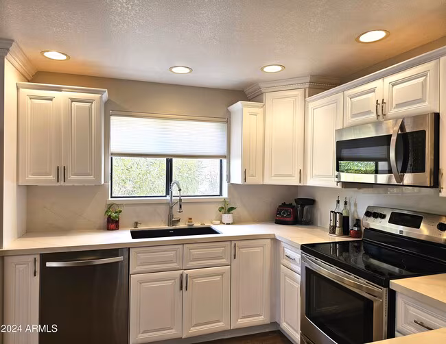 15225 N 100th St Scottsdale, AZ 85260 photo 3