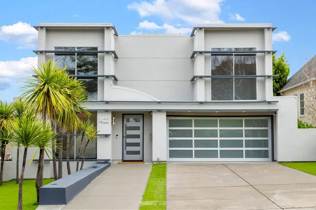 Modern Luxury for Lease in Easton Addition | AMSI photo 4
